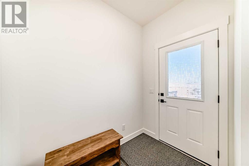 Single Family House for Sale in  Silverton Glen Green SW Silverado Calgary 