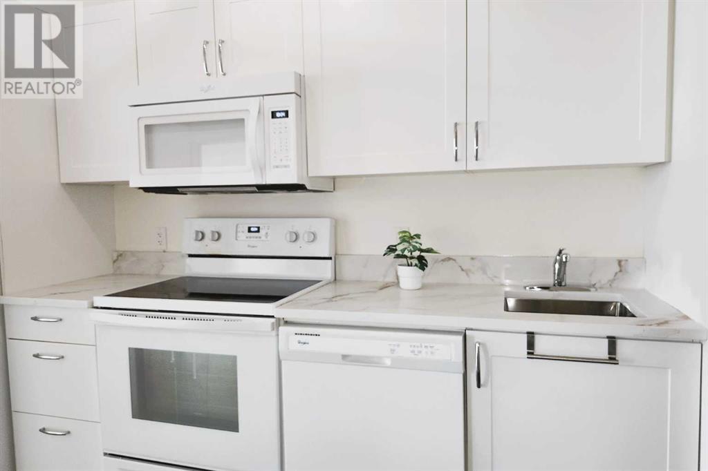 Single Family House for Sale in   Brentwood Common NW Brentwood Calgary 
