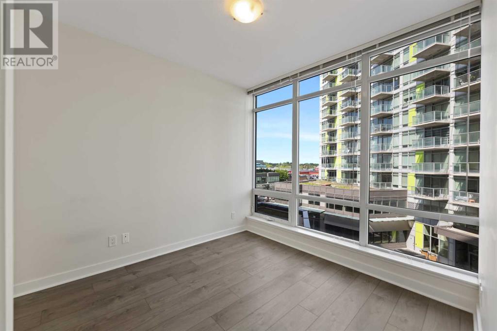 Single Family House for Sale in   Brentwood Common NW Brentwood Calgary 
