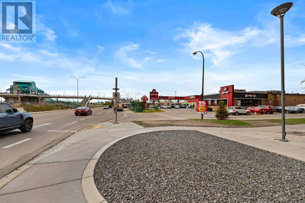 Single Family House for Sale in   Brentwood Common NW Brentwood Calgary 