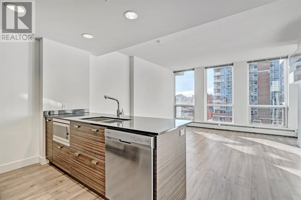 Single Family House for Sale in    Street SW Beltline Calgary 