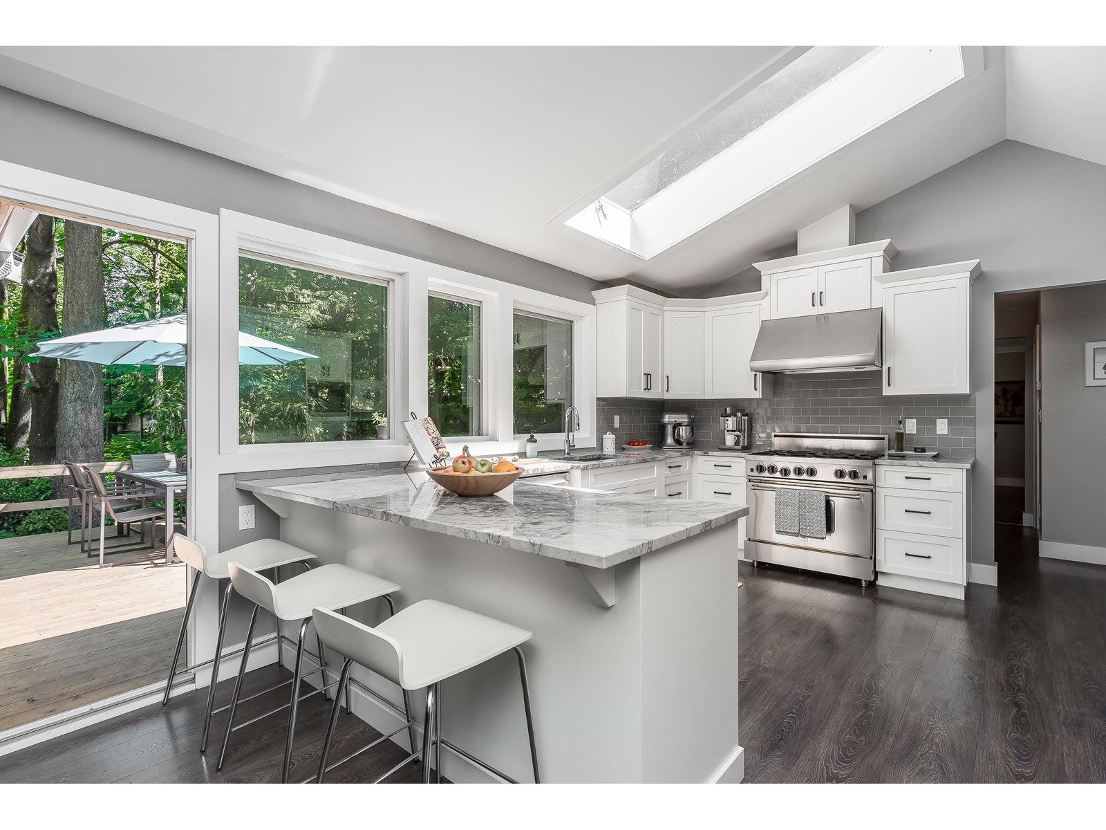 Photo 15 of 23659 53 A Avenue, Langley BC
