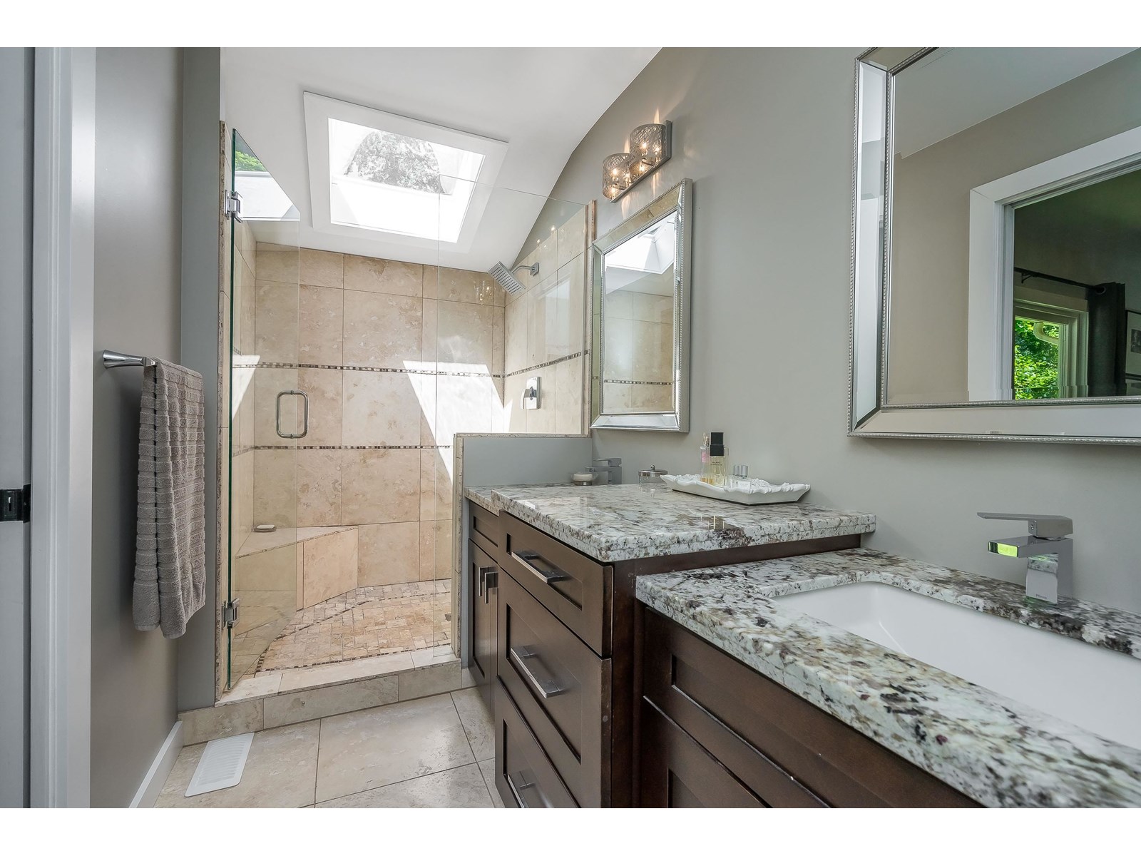 Photo 26 of 23659 53 A Avenue, Langley BC