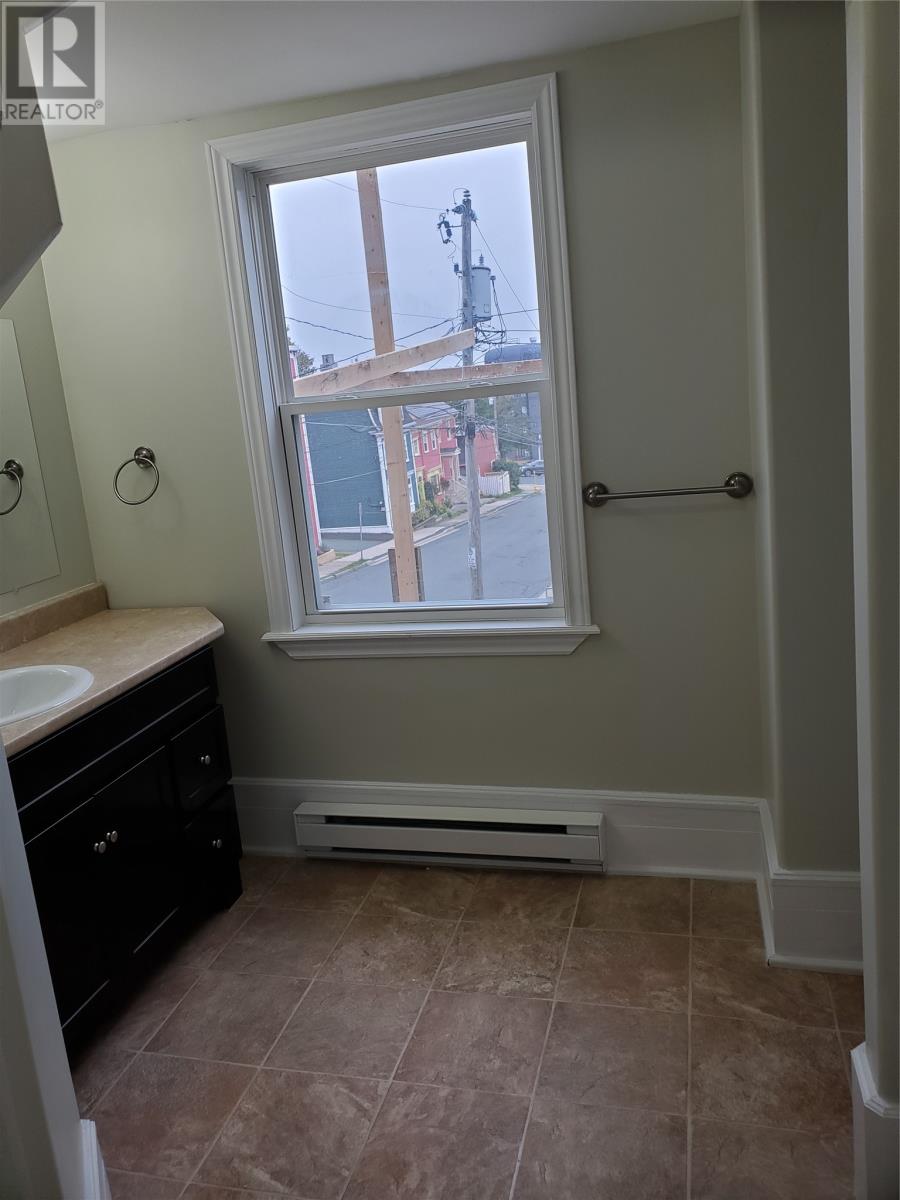 Photo 10 of 17 19 Gower Street, St Johns NL