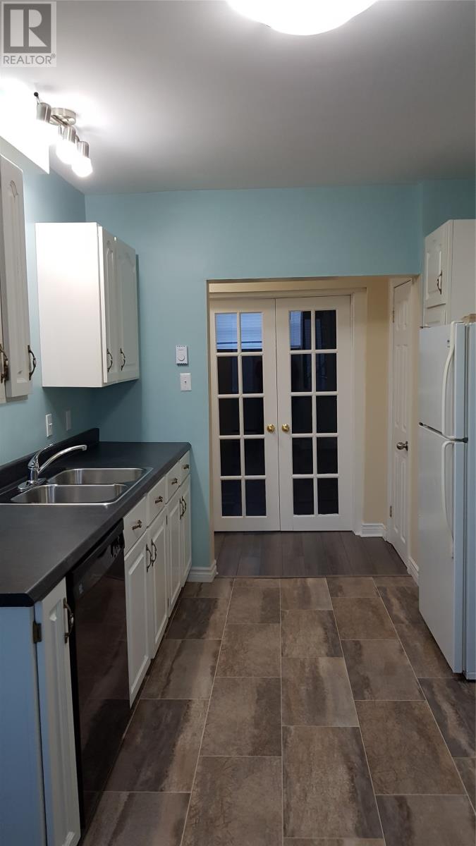 Photo 14 of 17 19 Gower Street, St Johns NL