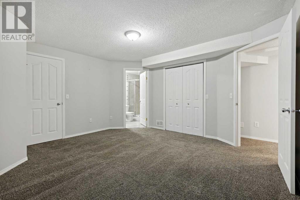 Single Family House for Sale in   A Street SW Richmond Calgary 