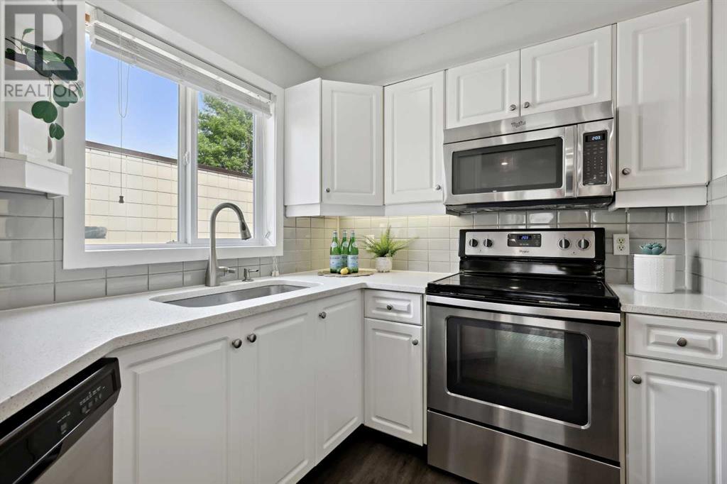 Single Family House for Sale in   A Street SW Richmond Calgary 