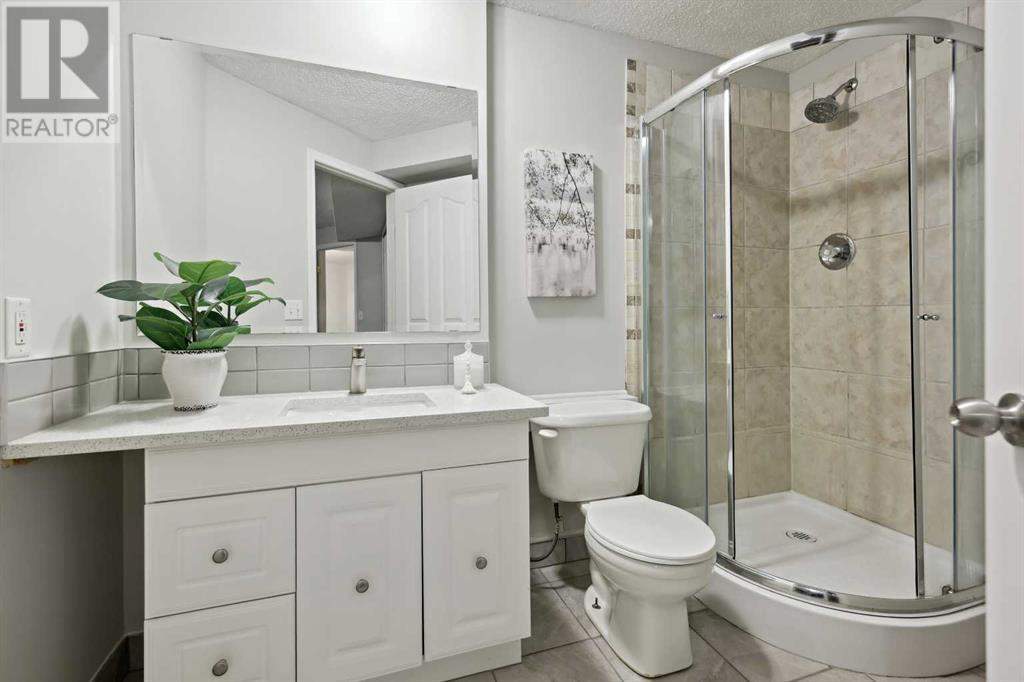 Single Family House for Sale in   A Street SW Richmond Calgary 