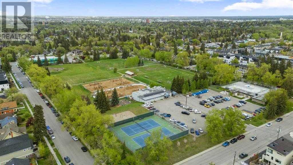 Single Family House for Sale in   A Street SW Richmond Calgary 