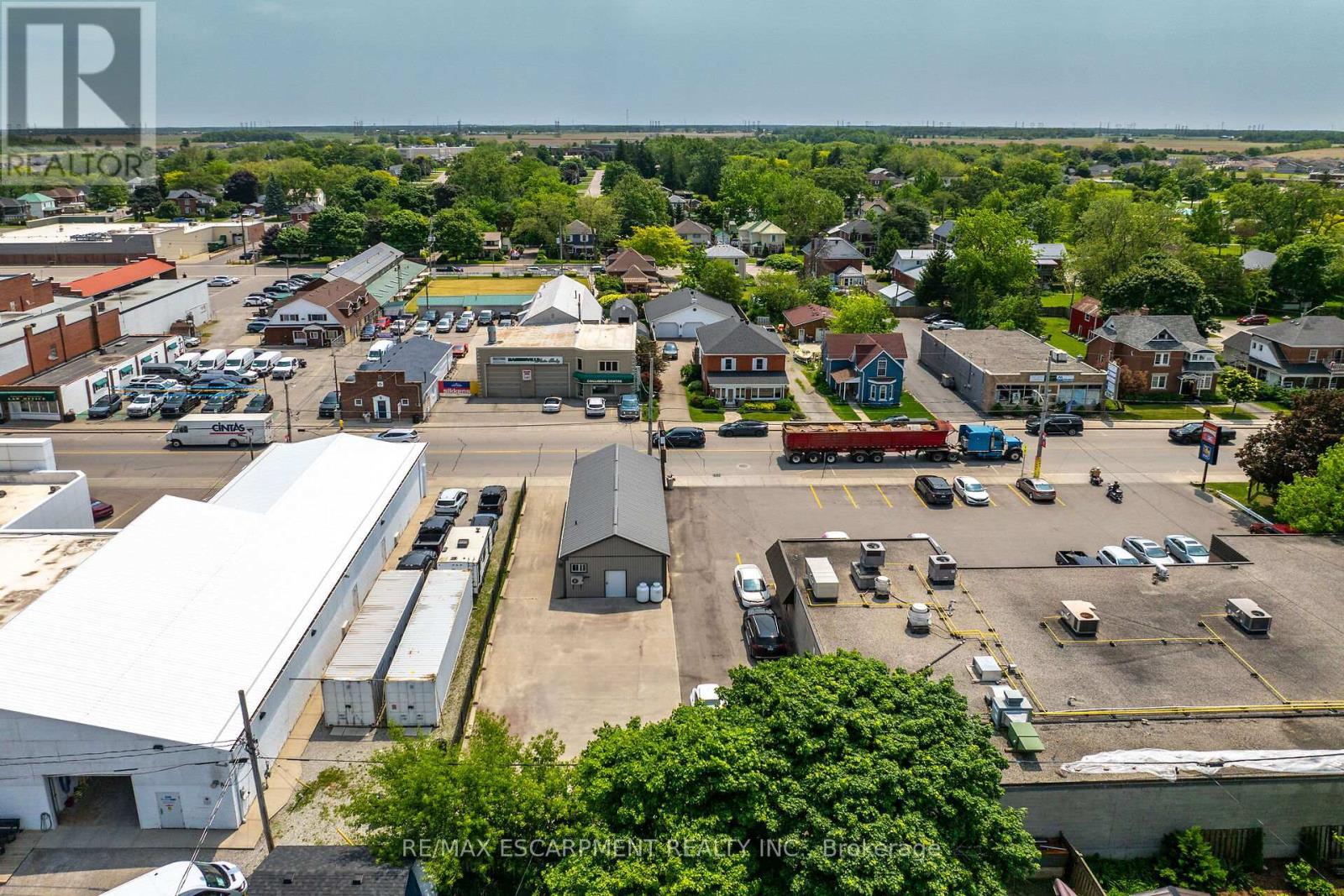 Photo 33 of 26 Main Street S, Haldimand ON