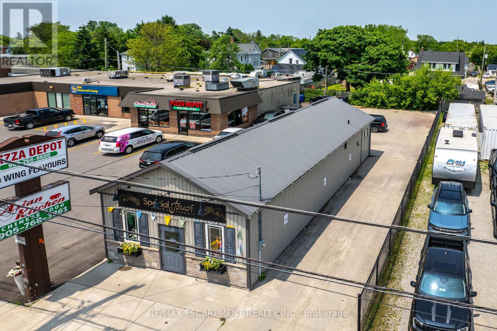Photo 42 of 26 Main Street S, Haldimand ON