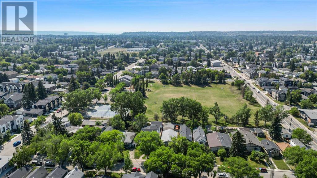 Single Family House for Sale in   A Street SW Richmond Calgary 
