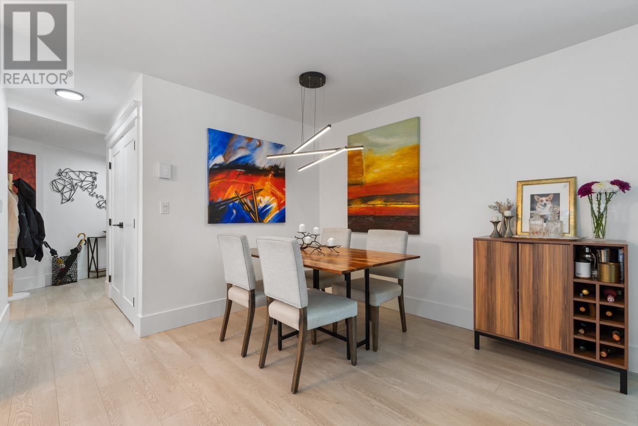 Photo 25 of 204 2410 Cornwall Avenue, Vancouver BC