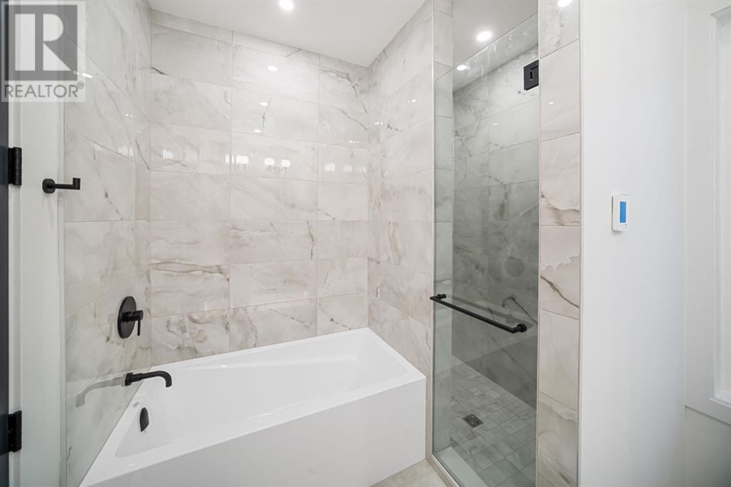 Single Family House for Sale in   Avenue NW Capitol Hill Calgary 