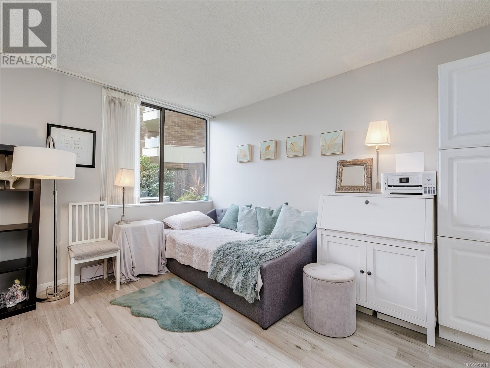 #107 225 BELLEVILLE ST - Image 13