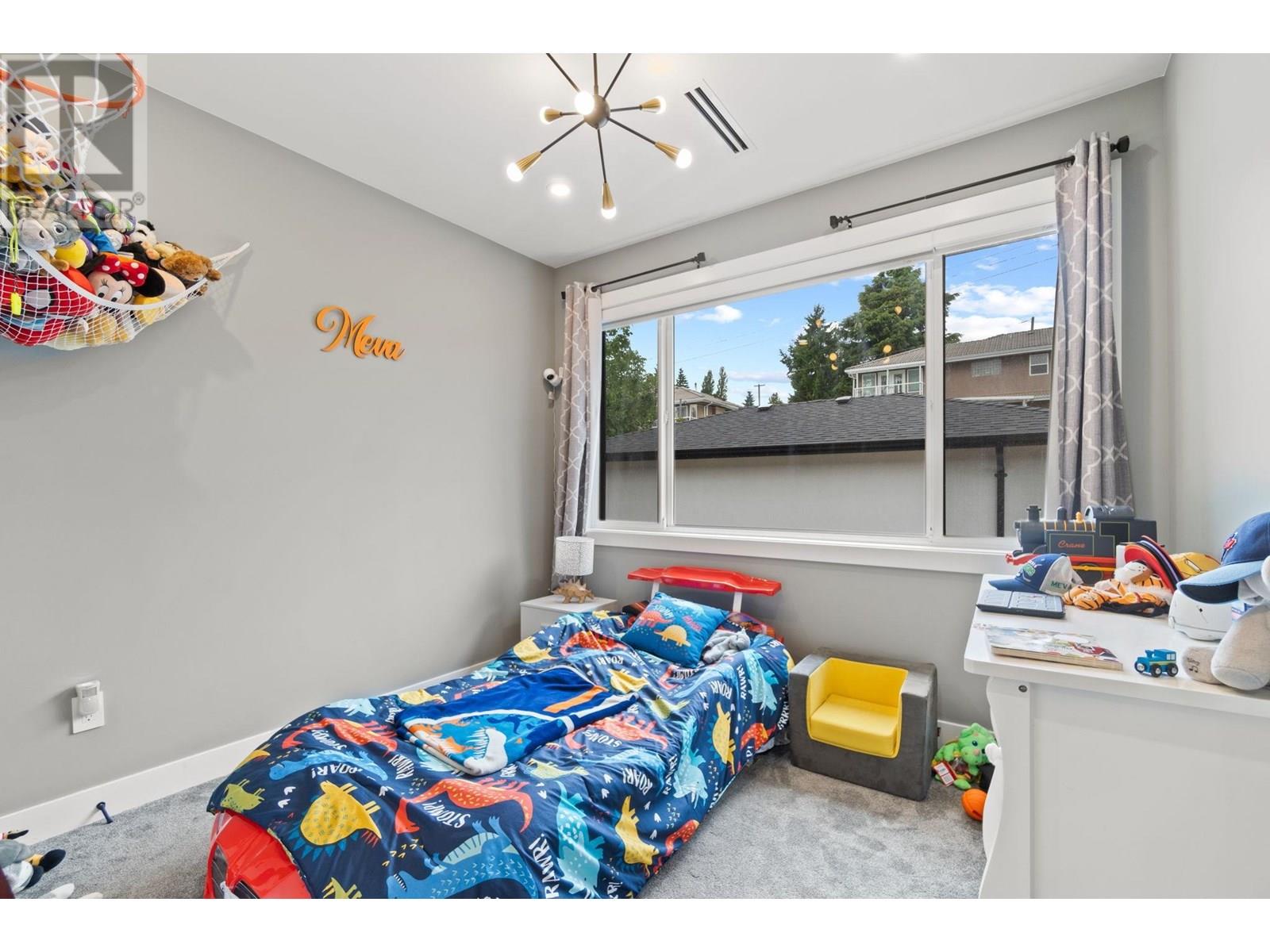 Photo 22 of 5243 Carson Street, Burnaby BC