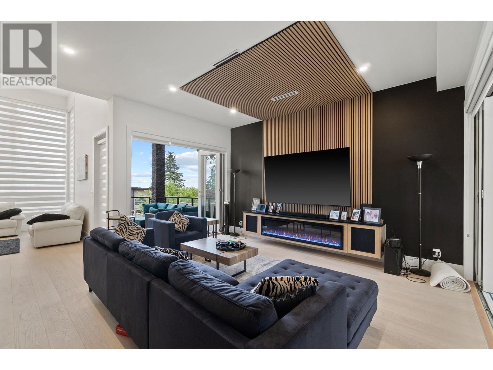 Photo 11 of 5243 Carson Street, Burnaby BC