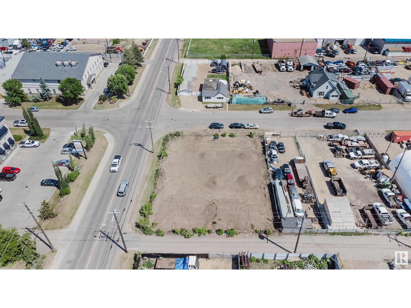 Photo 1 of 5405 129 Av Nw, Edmonton AB