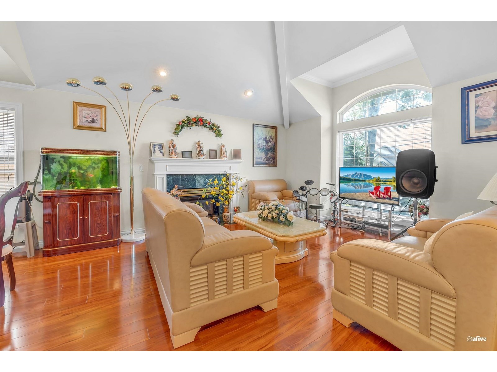 Photo 6 of 5796 168 Street, Surrey BC
