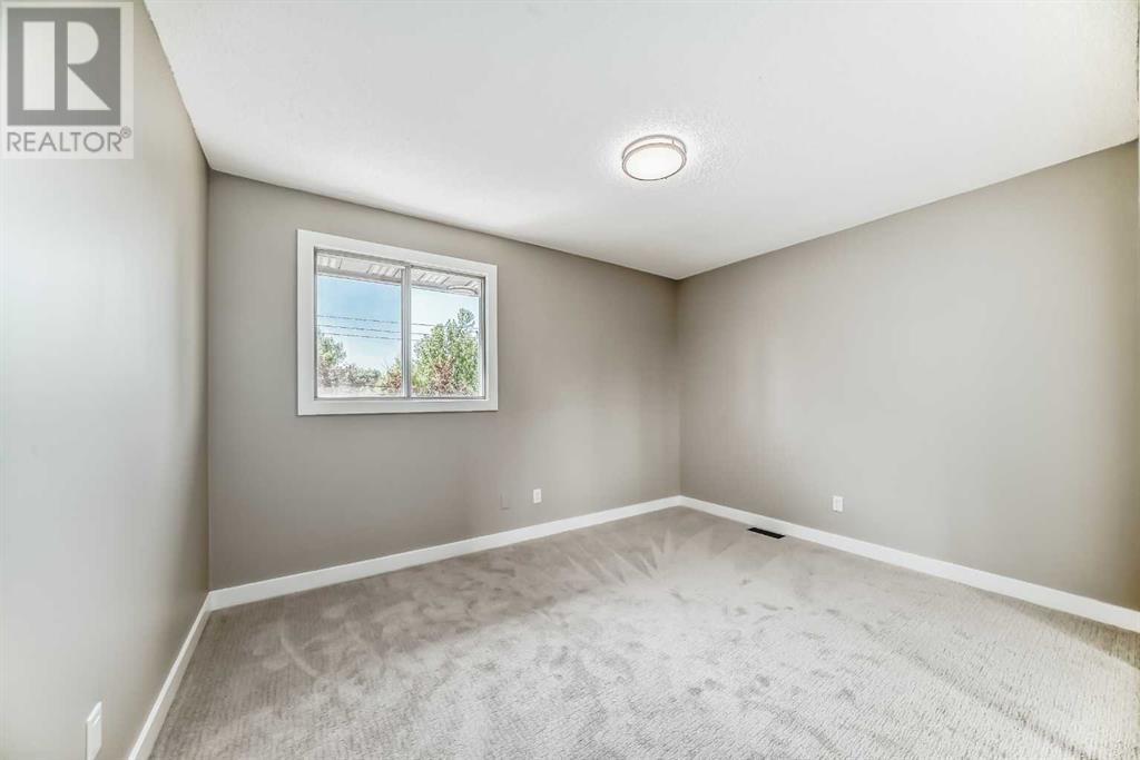 Single Family House for Sale in  Brooklyn Crescent NW Brentwood Calgary 