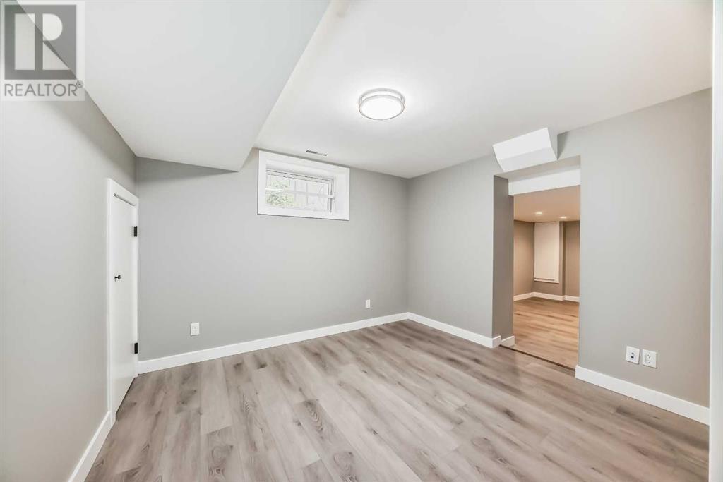 Single Family House for Sale in  Brooklyn Crescent NW Brentwood Calgary 