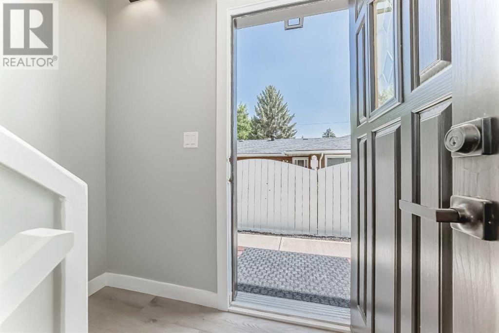 Single Family House for Sale in  Brooklyn Crescent NW Brentwood Calgary 