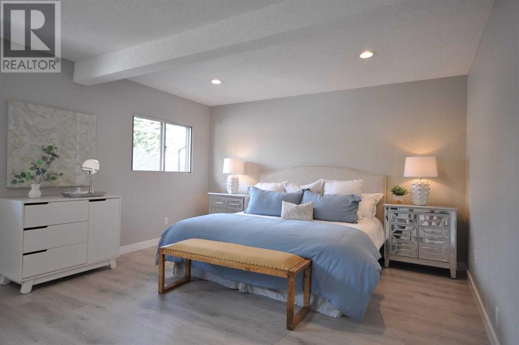 Single Family House for Sale in  Brooklyn Crescent NW Brentwood Calgary 