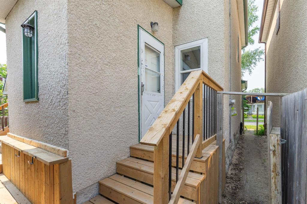 Photo 33 of 59 Matheson Avenue, Winnipeg MB