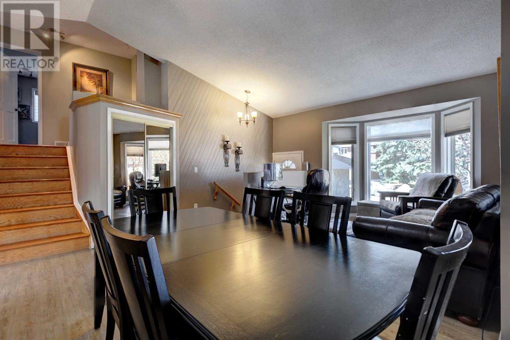 Single Family House 4 Level for Sale in  Macewan Ridge Close NW MacEwan Glen Calgary 