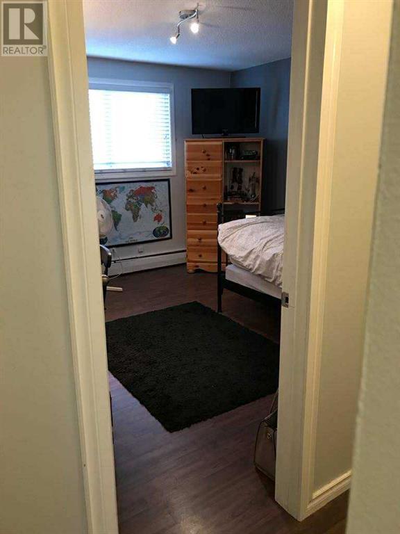 Single Family House for Sale in    Street SW Bankview Calgary 
