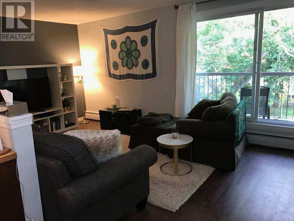 Single Family House for Sale in    Street SW Bankview Calgary 