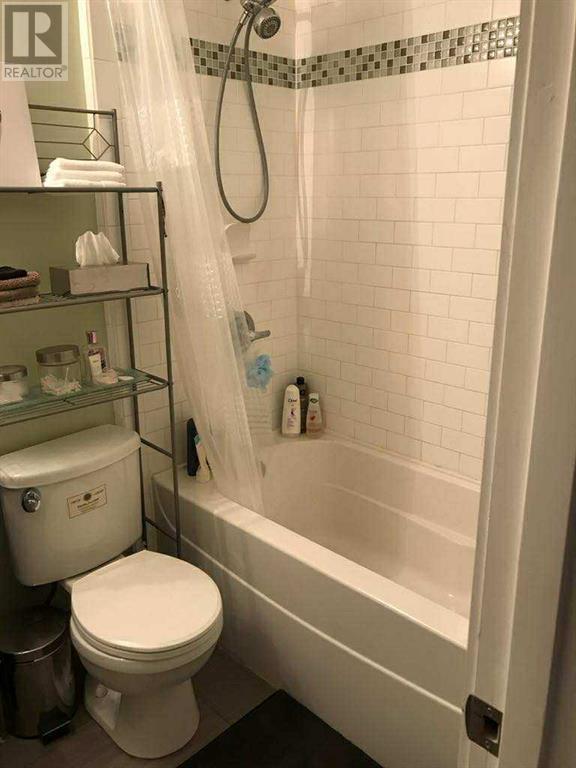 Single Family House for Sale in    Street SW Bankview Calgary 