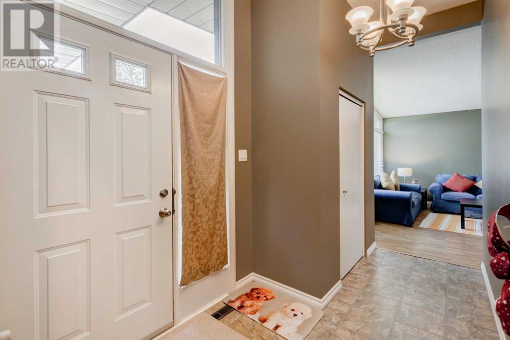 Single Family House Bungalow for Sale in  Harvey Place SW Haysboro Calgary 