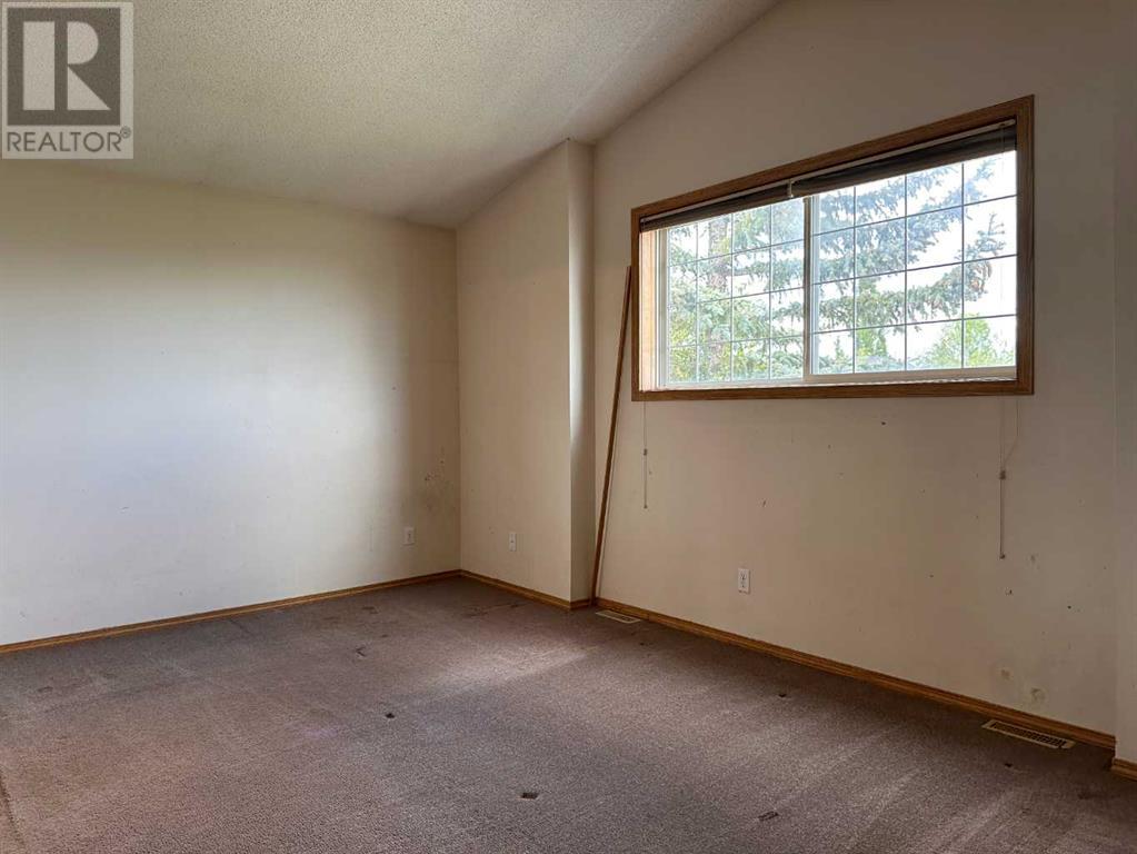 Single Family House for Sale in  Country Hills Place NW Country Hills Calgary 