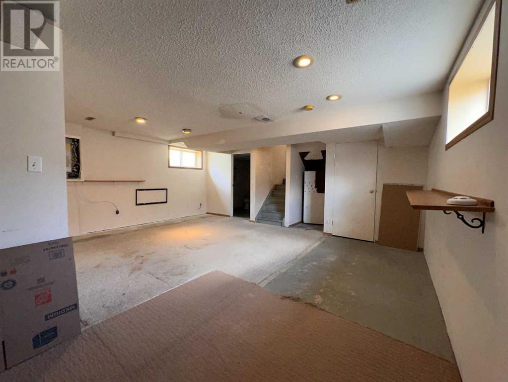 Single Family House for Sale in  Country Hills Place NW Country Hills Calgary 