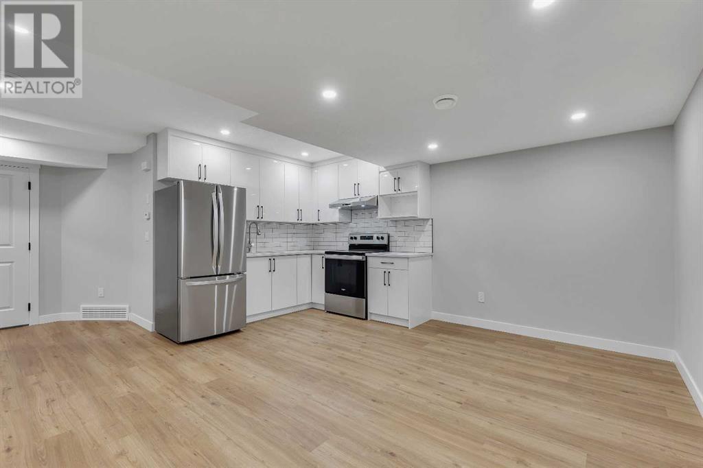 Single Family House for Sale in  Calhoun Crescent Livingston Calgary 