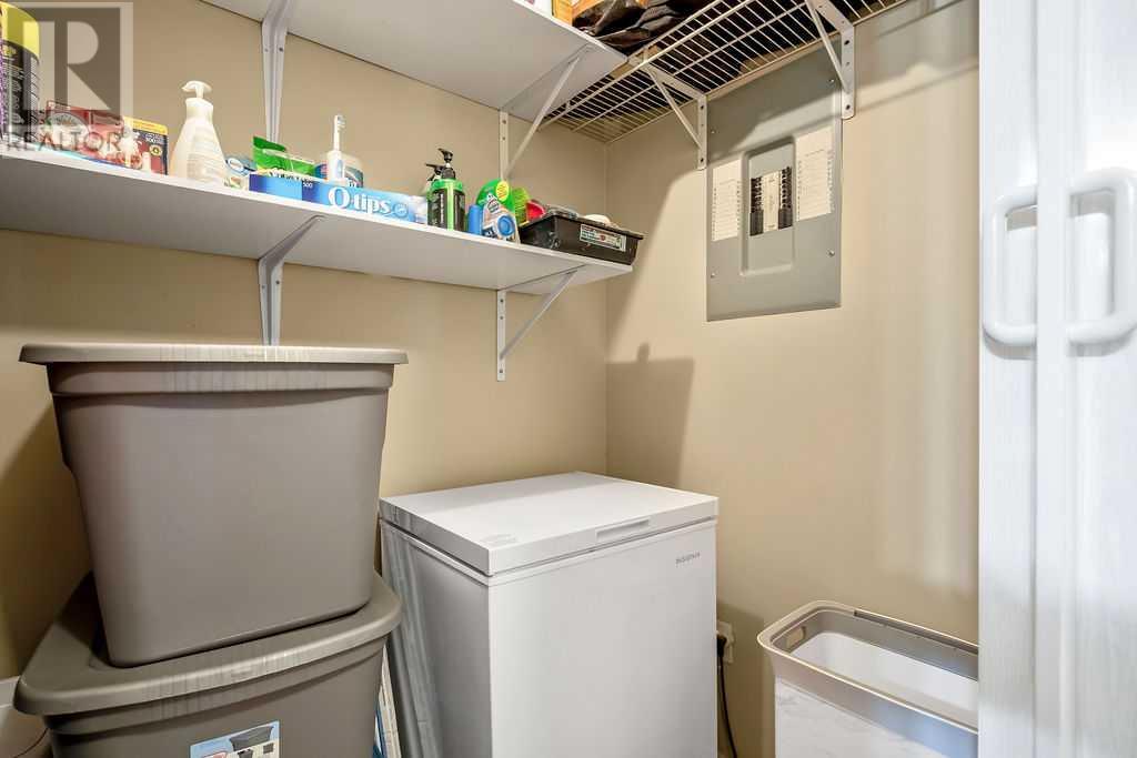 Single Family House for Sale in   Dover Point SE Dover Calgary 