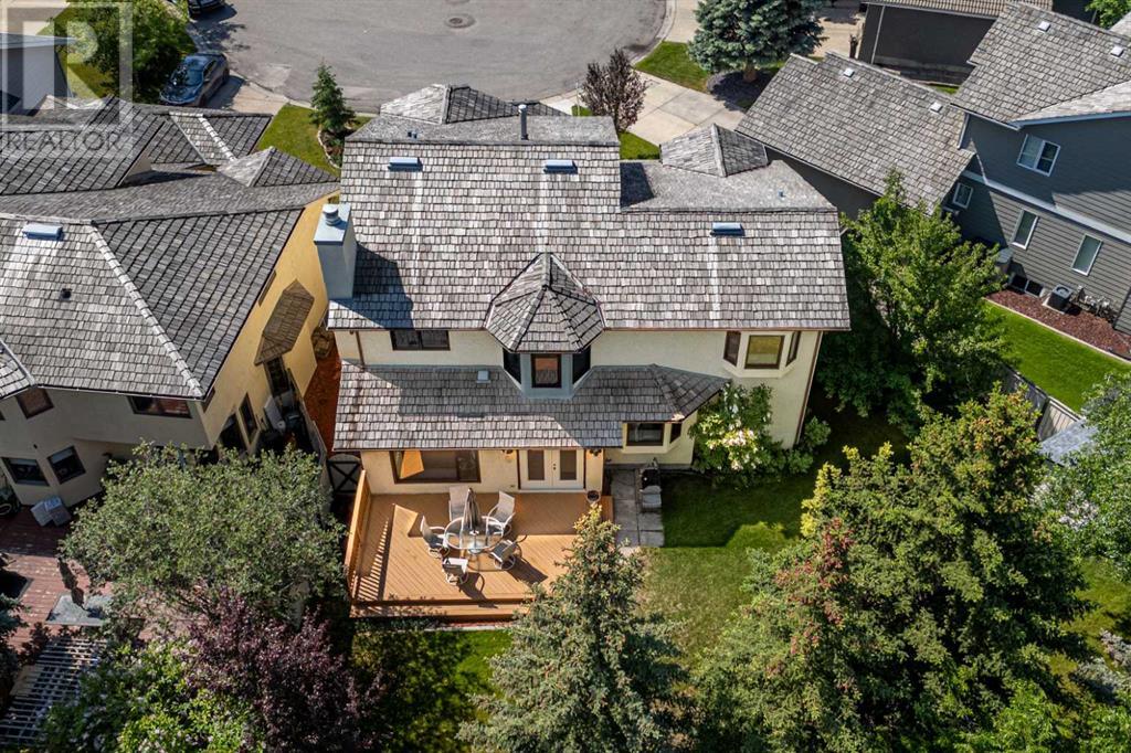 Single Family House for Sale in  Woodbriar Place SW Woodbine Calgary 