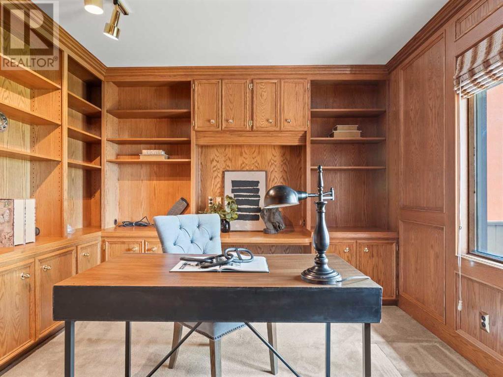 Single Family House for Sale in  Woodhaven Crescent SW Woodbine Calgary 
