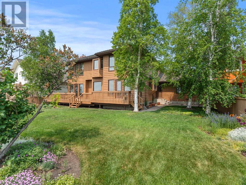 Single Family House for Sale in  Woodhaven Crescent SW Woodbine Calgary 