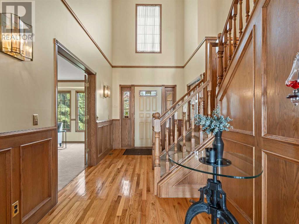 Single Family House for Sale in  Woodhaven Crescent SW Woodbine Calgary 