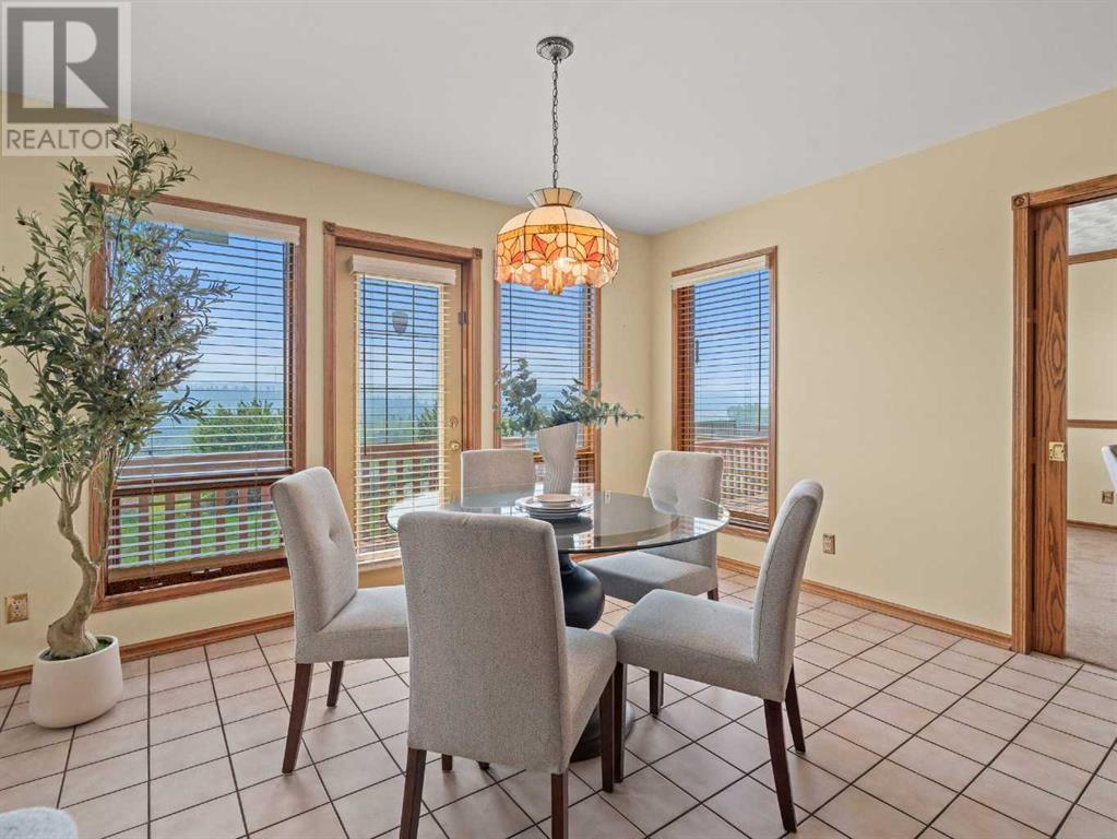 Single Family House for Sale in  Woodhaven Crescent SW Woodbine Calgary 