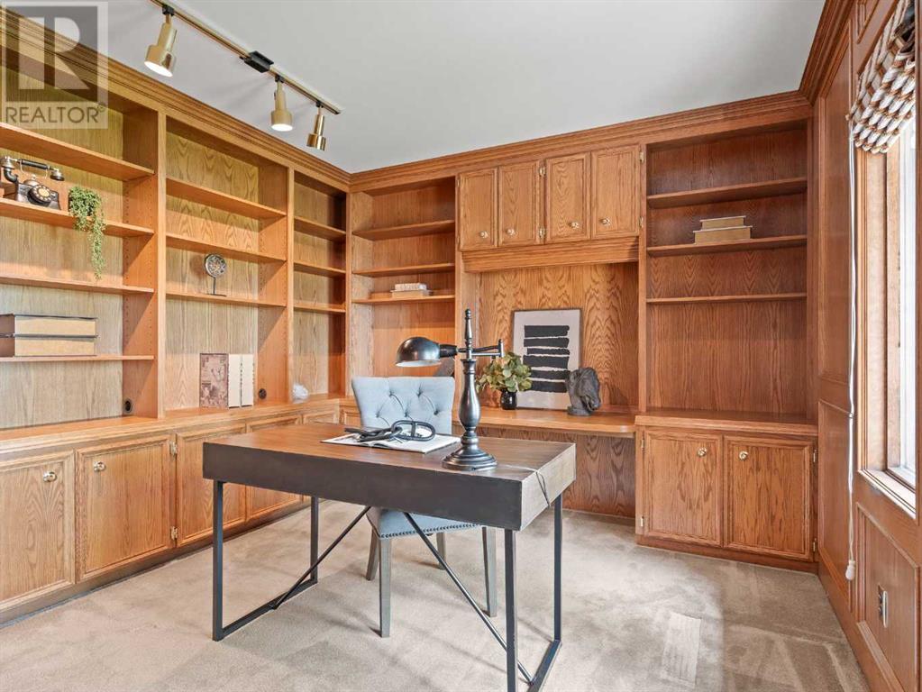 Single Family House for Sale in  Woodhaven Crescent SW Woodbine Calgary 