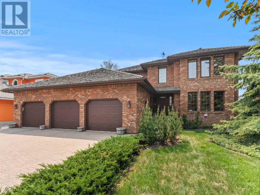 Single Family House for Sale in  Woodhaven Crescent SW Woodbine Calgary 