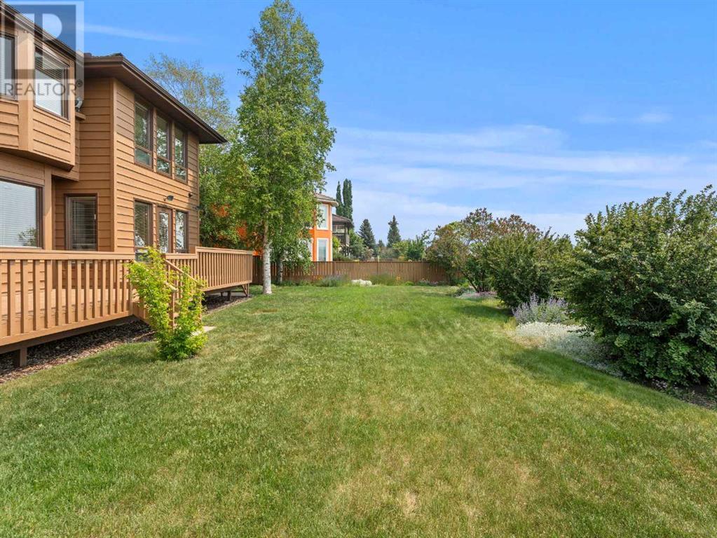 Single Family House for Sale in  Woodhaven Crescent SW Woodbine Calgary 