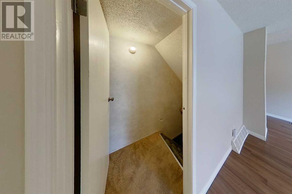 Single Family House for Sale in   Hubalta Road SE Dover Calgary 
