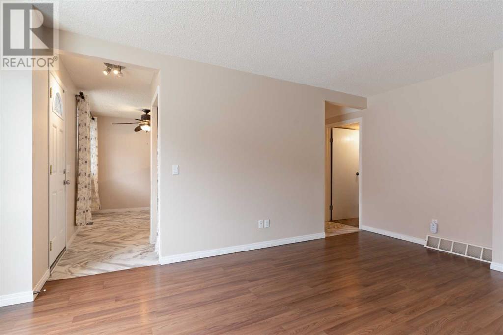 Single Family House for Sale in   Hubalta Road SE Dover Calgary 