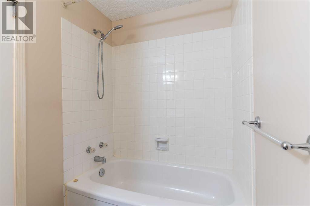 Single Family House for Sale in   Hubalta Road SE Dover Calgary 