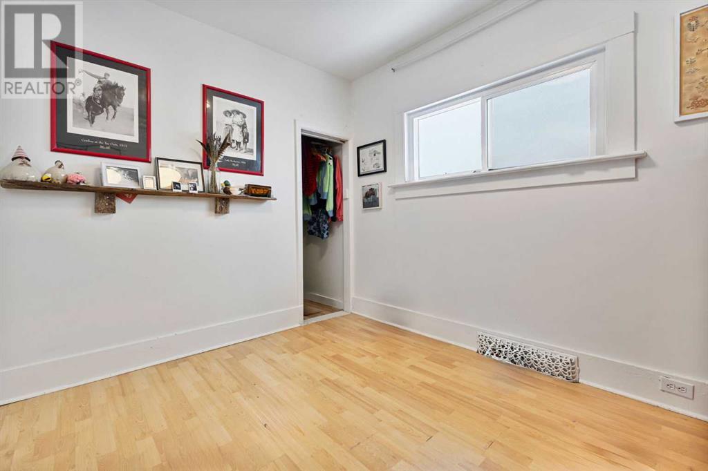 Single Family House Bungalow for Sale in   Avenue NW West Hillhurst Calgary 