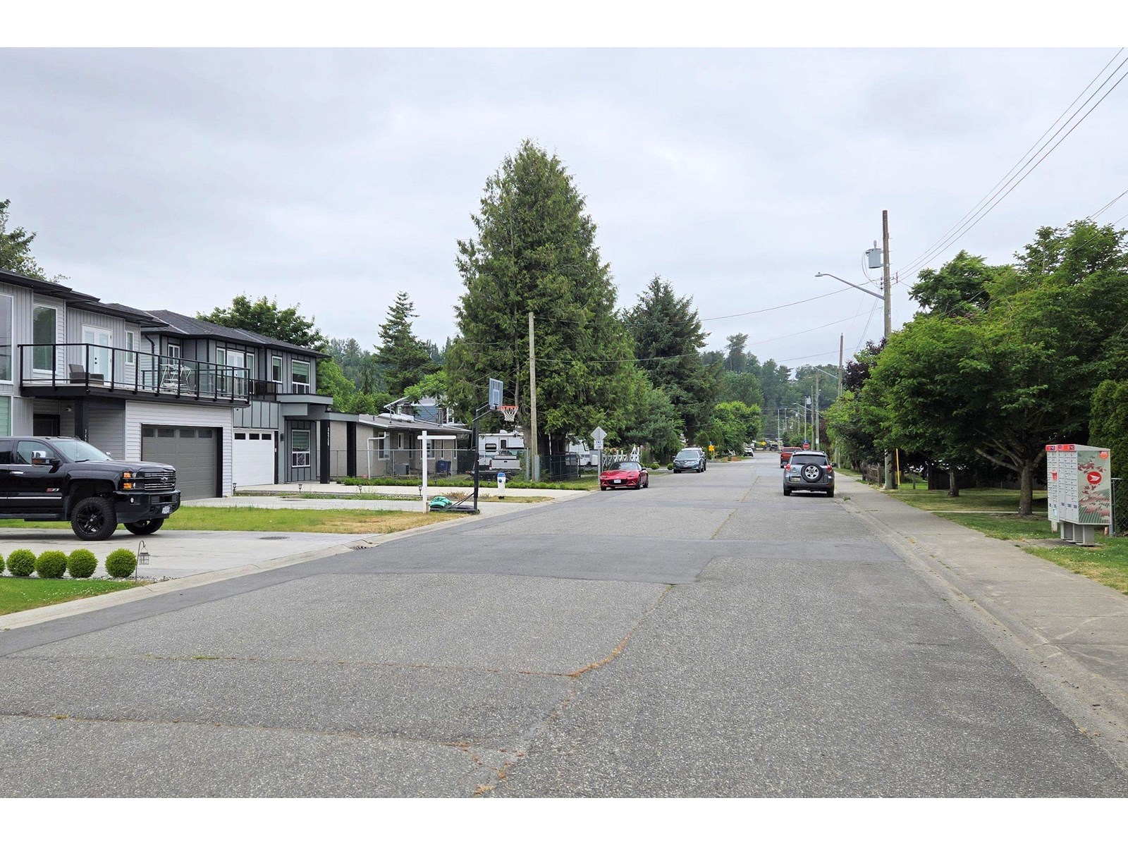 34740 3RD AVENUE, Abbotsford real estate listing R2937812